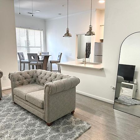 Downtown Dazzle 2 Bedroom Houston Exterior photo