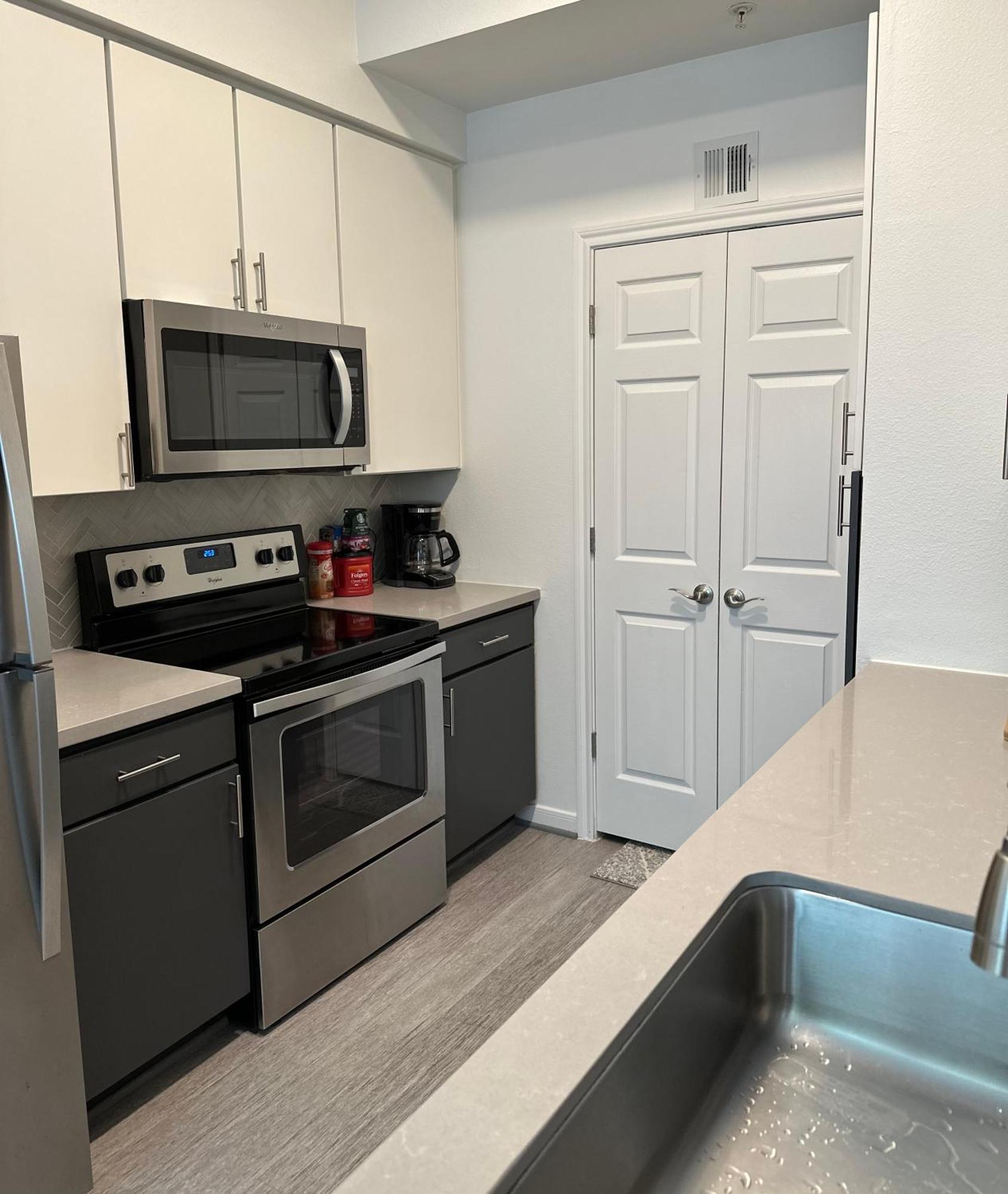 Downtown Dazzle 2 Bedroom Houston Exterior photo